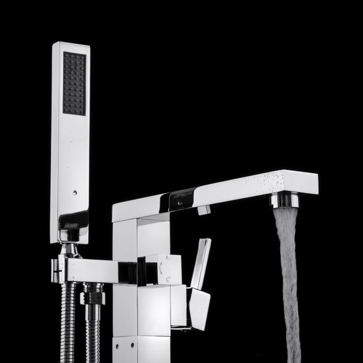 1-Handle Freestanding Floor Mount Roman Tub Faucet Bathtub Filler with Hand Shower in Chrome