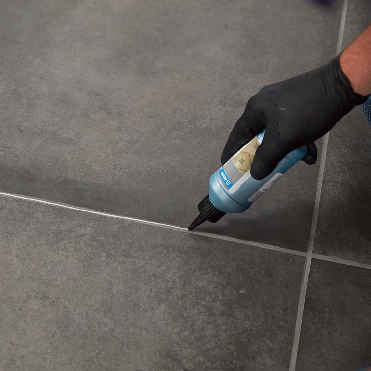 02 Pewter Ultracare Grout Refresh